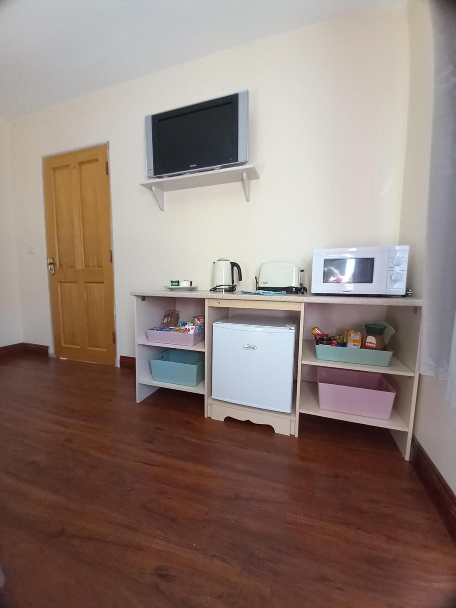 Four Seasons Apartment Waterford Bagian luar foto