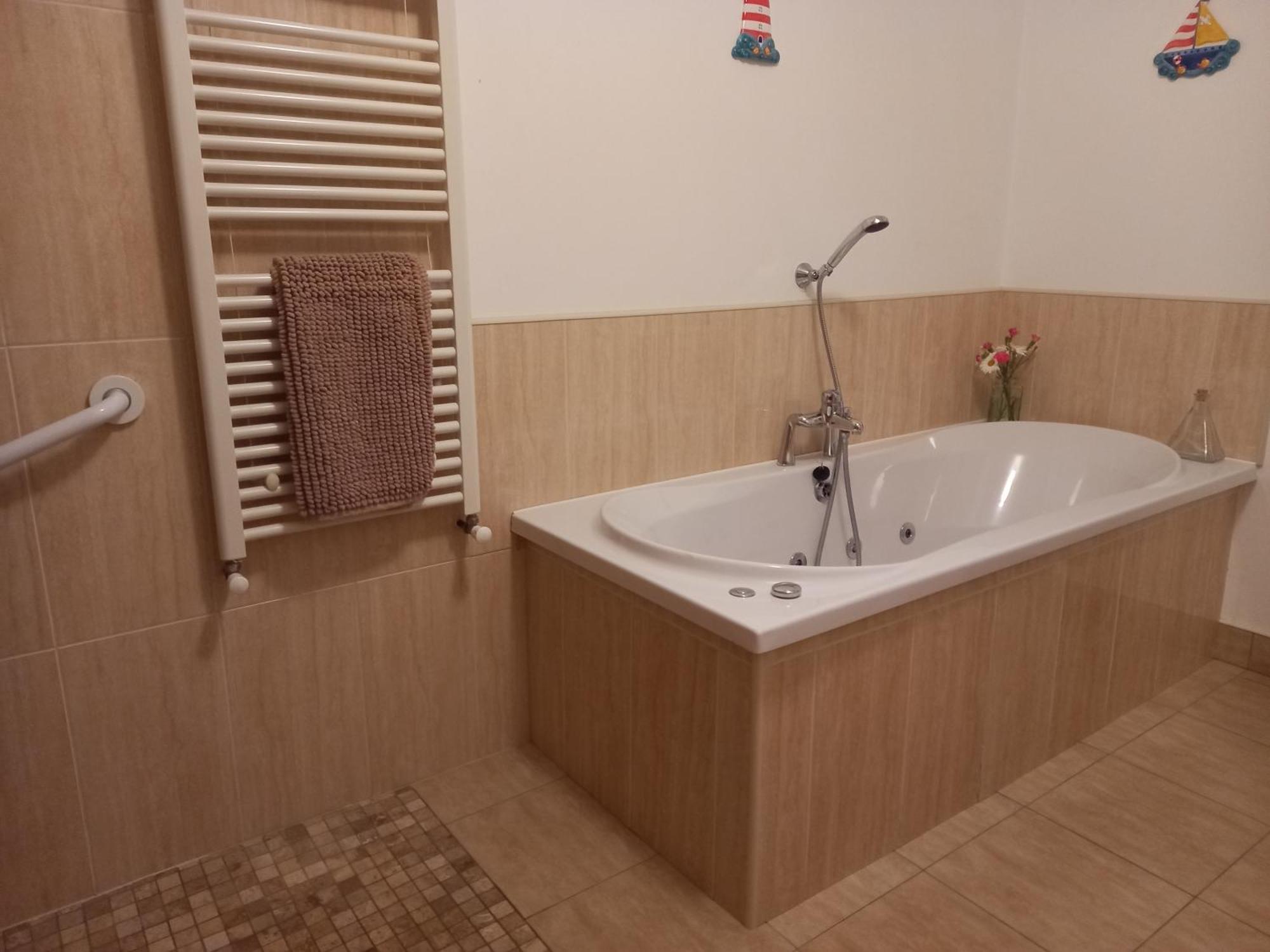 Four Seasons Apartment Waterford Bagian luar foto